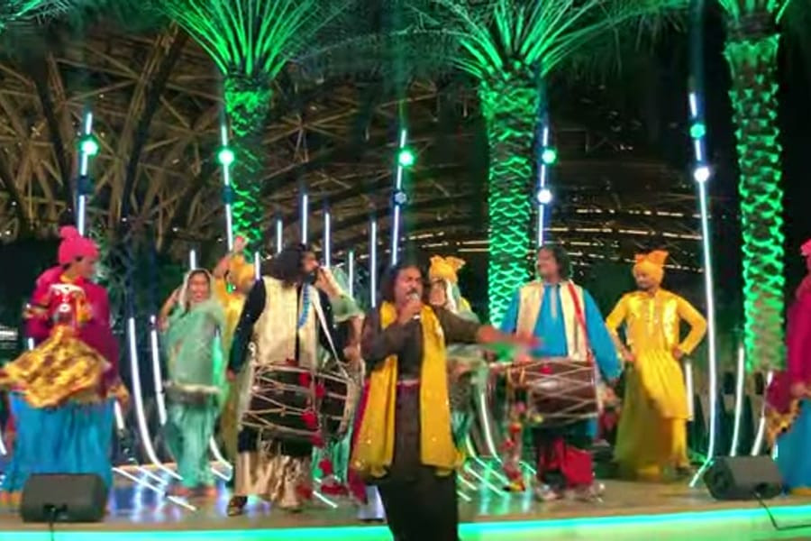 VPAG performing at the Pakistan Pavilion during Dubai Expo 2020