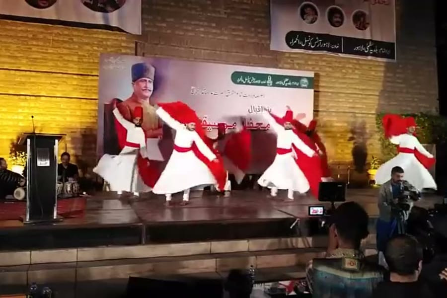 VPAG traditional and classical dance performance in Lahore